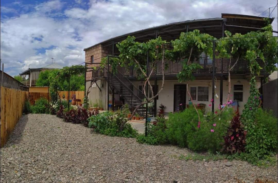 Akhaltsikhe Hotel “Sunny House” Bagian luar foto